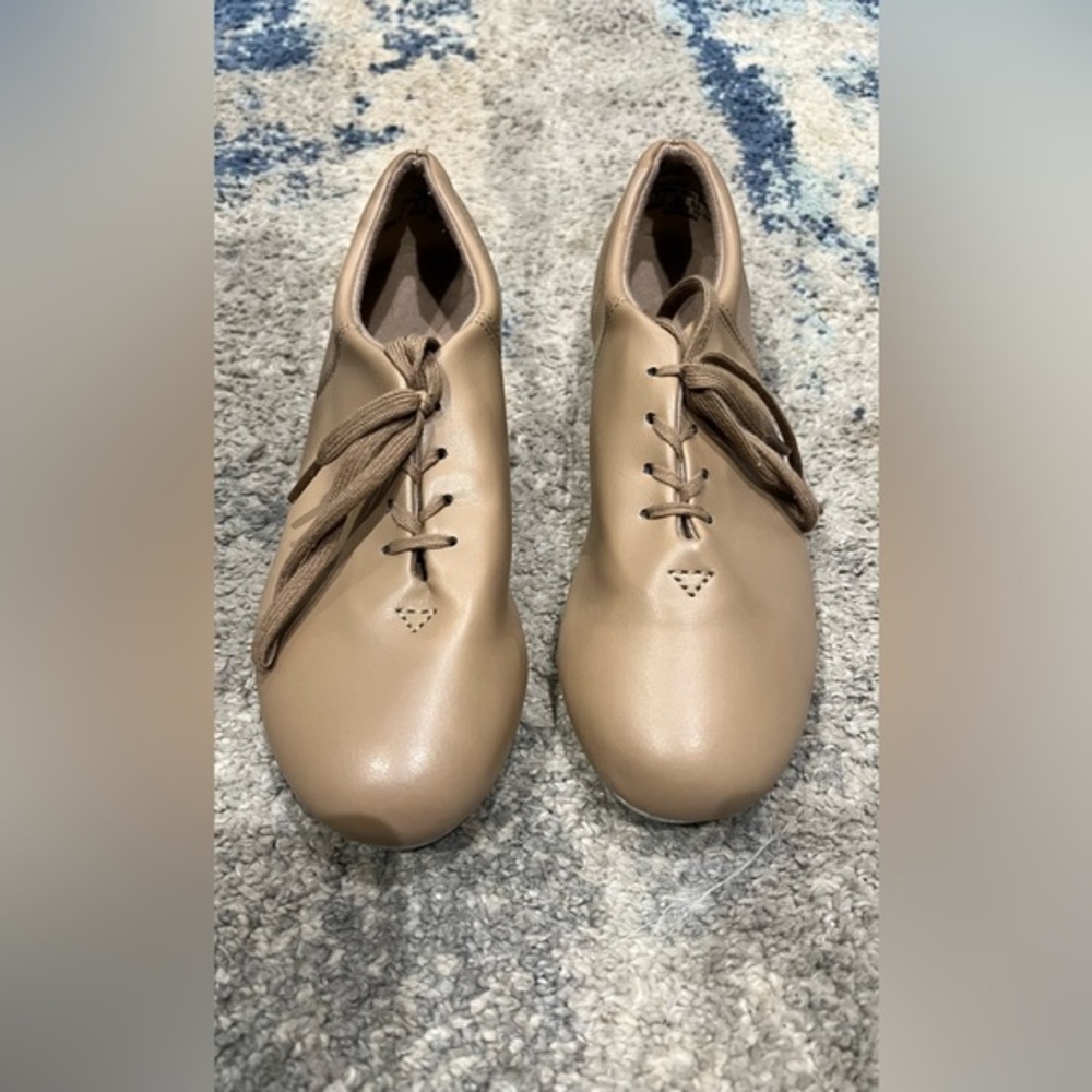 Girls Tap dancing shoes